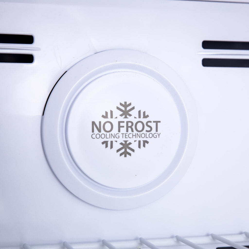 Avanti FF7B0W 7.0 CuFt Compact Refrigerator - W on Fridge.com