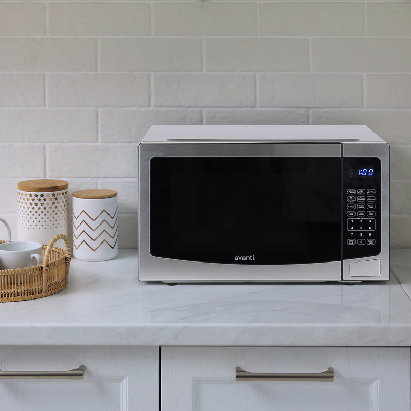 Avanti 1.1 cu. ft. Microwave Oven