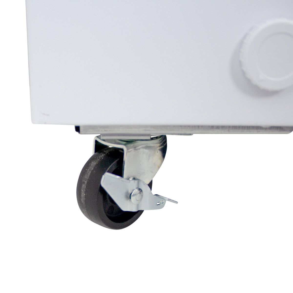 Avanti 17.2 cu ft Garage Ready Chest Freezer, in White (CF171F0WA)