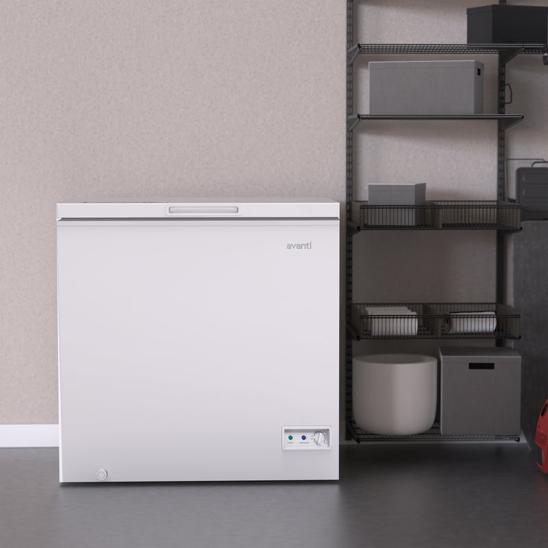 Avanti 3.5 Cu. Ft. White Chest Freezer – Garage Ready, Manual Defrost – CF35F0W