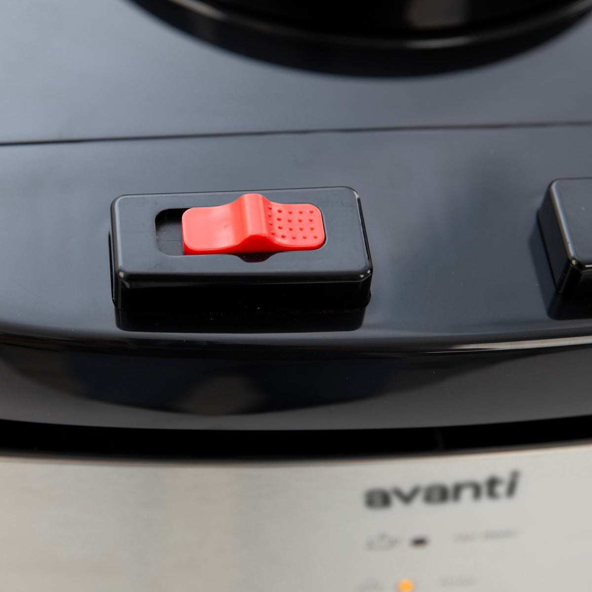 Avanti Countertop Thermoelectric Hot and Cold Water Dispenser
