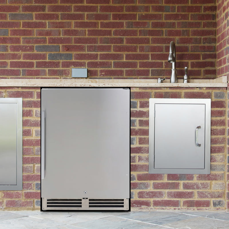 Avanti ELITE Series Commercial Outdoor Refrigerator, in Stainless Steel