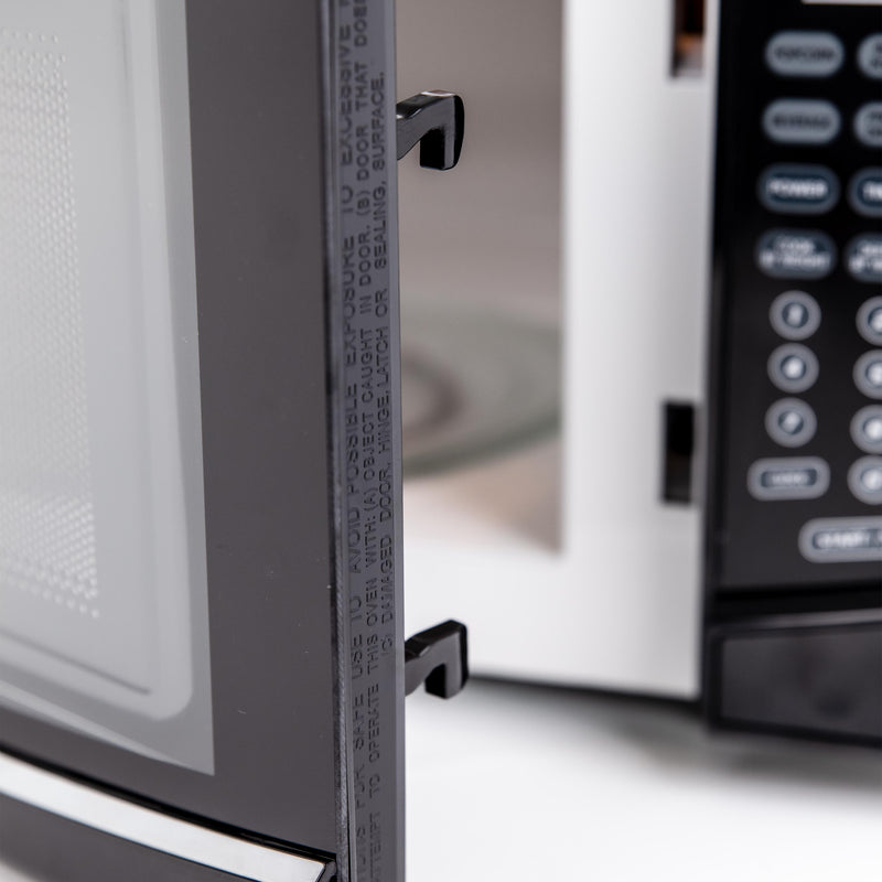 0.7 cu. ft. Microwave Oven